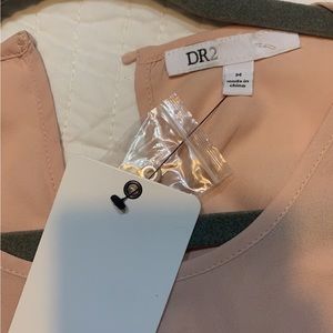 DR2 size medium NWT